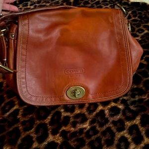 Cognac Coach messenger